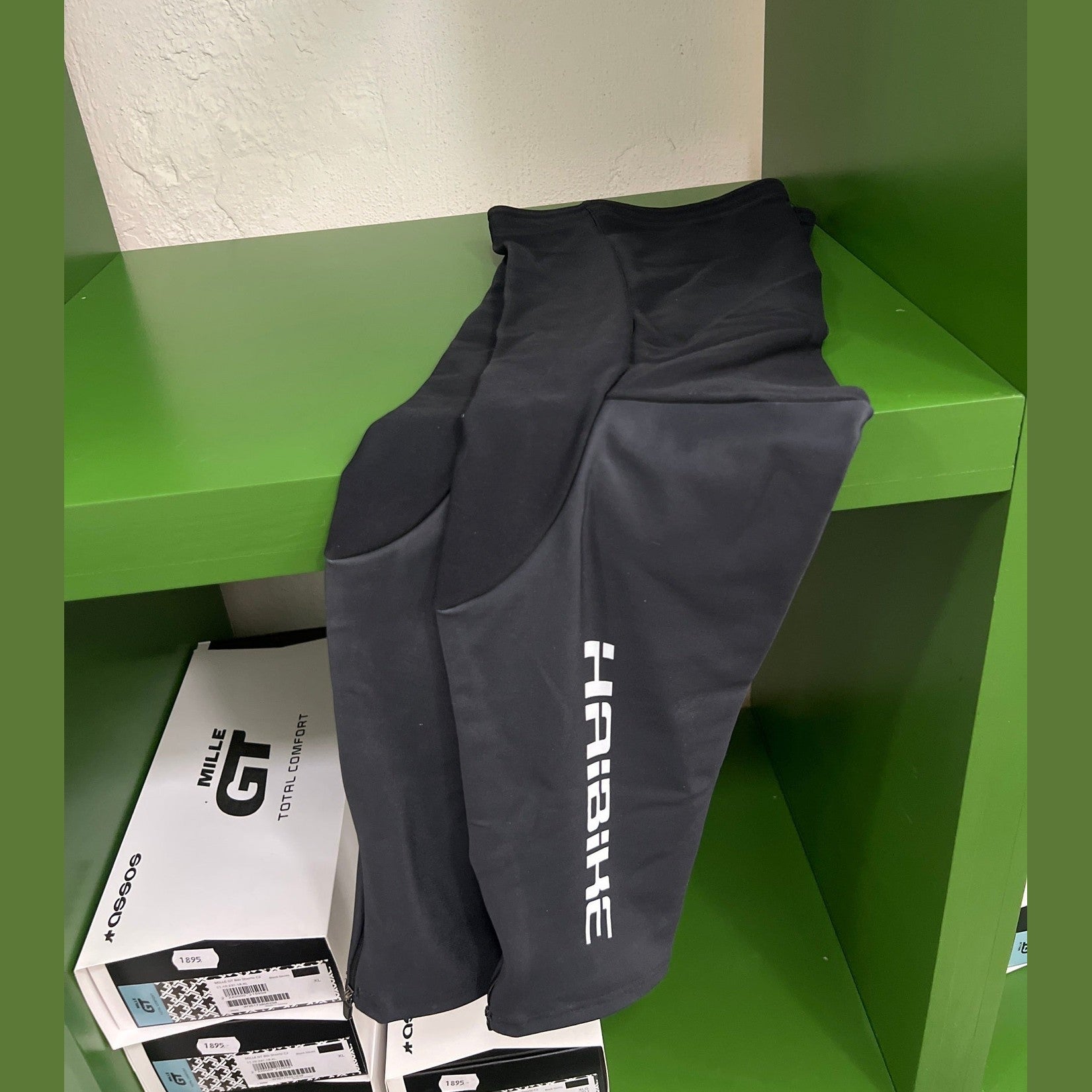 Benvärmare Roubaix Haibike fodrade svarta