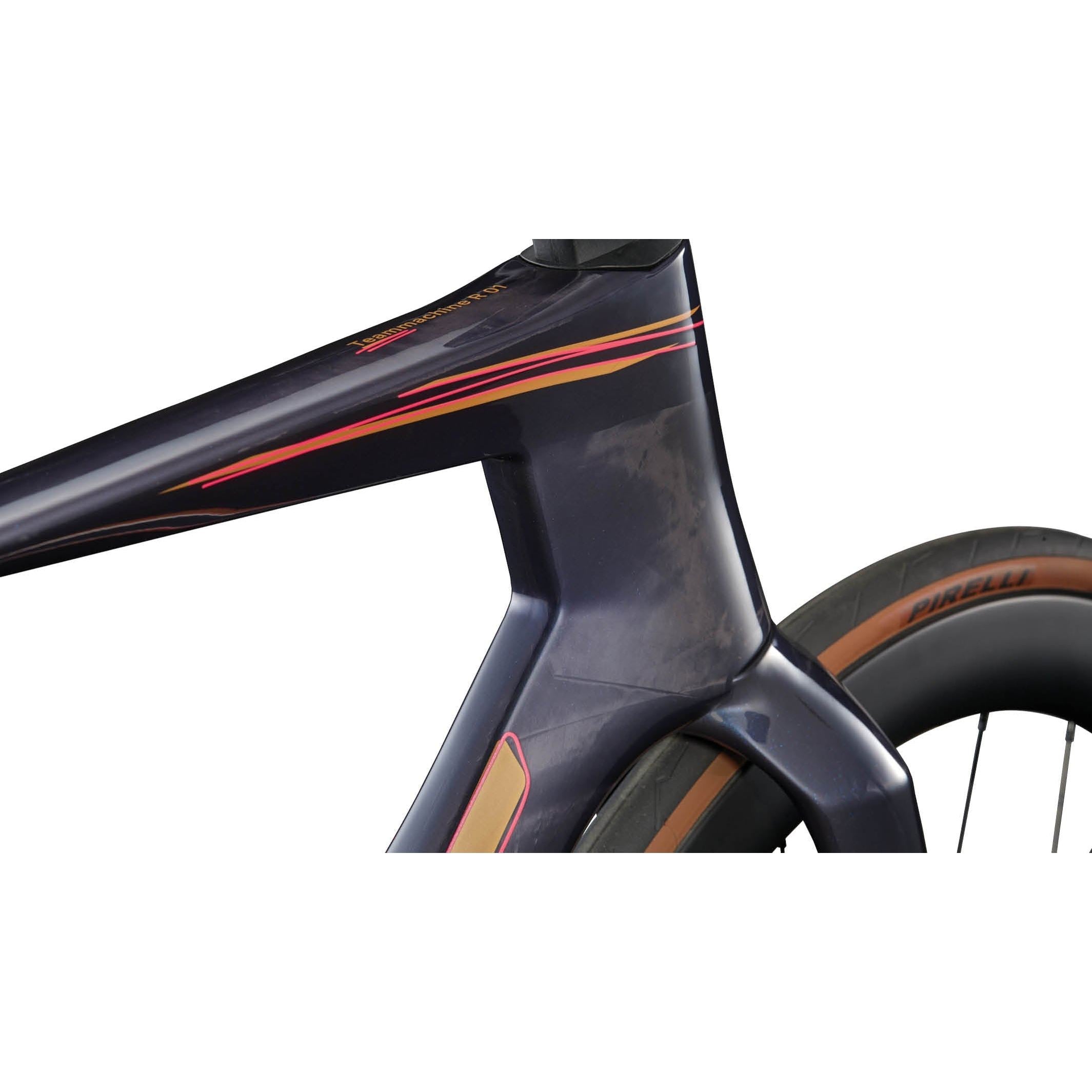 BMC Teammachine R 01 THREE – Racecykel i premiumkolfiber